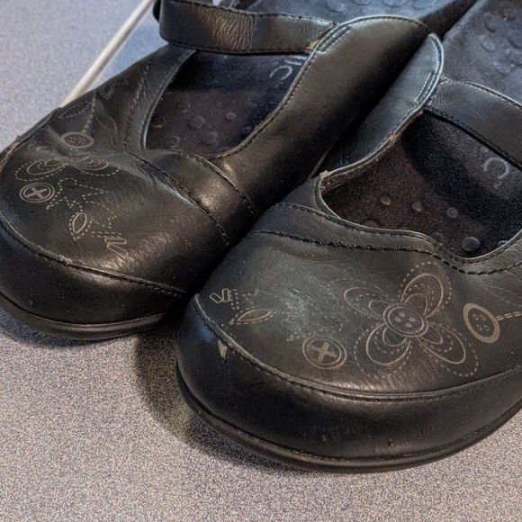 vionic womens shoes loafers